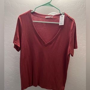 Marine Layer brick red v neck- medium